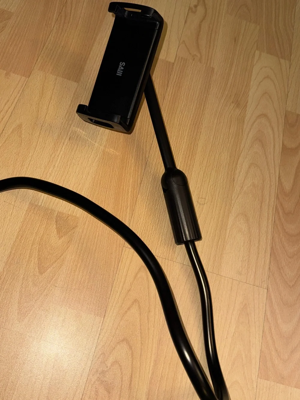 Flexible Gooseneck Phone & Tablet Holder – Clamp Mount – 45” – Mint Condition